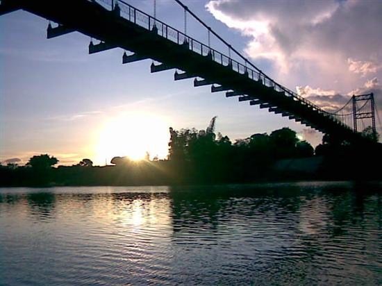 Du lịch Kon Tum: 6 điểm đến ấn tượng bạn cần ghi nhớ - Du lịch Việt Nam - Cầu treo Kon Klor Chư Mom Ray Du lịch Kon Tum Nhà rông Kon Klor Nhà thờ gỗ Sông Đắk Bla Thác Pa Sỹ Du lịch Kon Tum: 6 điểm đến ấn tượng bạn cần ghi nhớ - Du lịch Việt Nam - Cầu treo Kon Klor Chư Mom Ray Du lịch Kon Tum Nhà rông Kon Klor Nhà thờ gỗ Sông Đắk Bla Thác Pa Sỹ
