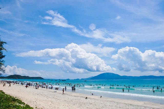 5 bãi biển đẹp ở Nha Trang giúp giải nhiệt ngày hè - Du lịch Việt Nam - Bãi biển Dốc Lết bãi biển đẹp bãi biển đẹp ở Nha Trang Bãi Dài Bãi Hòn Nội Bãi Hòn Tằm bãi tắm đôi Nha Trang du lịch Nha Trang 5 bãi biển đẹp ở Nha Trang giúp giải nhiệt ngày hè - Du lịch Việt Nam - Bãi biển Dốc Lết bãi biển đẹp bãi biển đẹp ở Nha Trang Bãi Dài Bãi Hòn Nội Bãi Hòn Tằm bãi tắm đôi Nha Trang du lịch Nha Trang