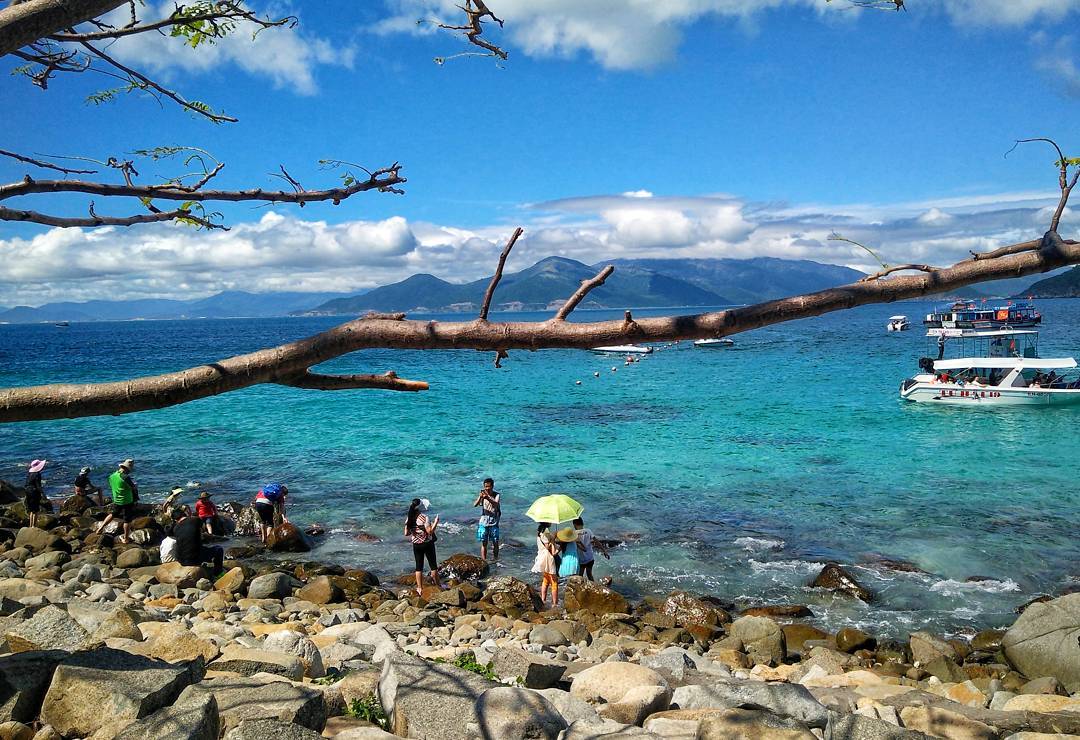 6 hòn đảo ở Nha Trang đẹp mê hồn - Du lịch Việt Nam - du lịch Nha Trang Đảo Bình Hưng Đảo Cá Voi Đảo Điệp Sơn Đảo Hòn Mun Đảo Hòn Tằm Đảo Yến hòn đảo ở Nha Trang hòn đảo ở Nha Trang đẹp 6 hòn đảo ở Nha Trang đẹp mê hồn - Du lịch Việt Nam - du lịch Nha Trang Đảo Bình Hưng Đảo Cá Voi Đảo Điệp Sơn Đảo Hòn Mun Đảo Hòn Tằm Đảo Yến hòn đảo ở Nha Trang hòn đảo ở Nha Trang đẹp