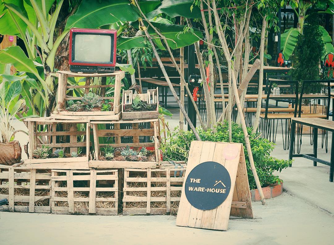 4 quán cà phê đẹp ở Huế hút hồn mọi du khách - Du lịch Việt Nam - 1976 Cafe du lịch Huế Đội Cafe Panni Cafe quán cà phê đẹp ở Huế The Ware house 4 quán cà phê đẹp ở Huế hút hồn mọi du khách - Du lịch Việt Nam - 1976 Cafe du lịch Huế Đội Cafe Panni Cafe quán cà phê đẹp ở Huế The Ware house