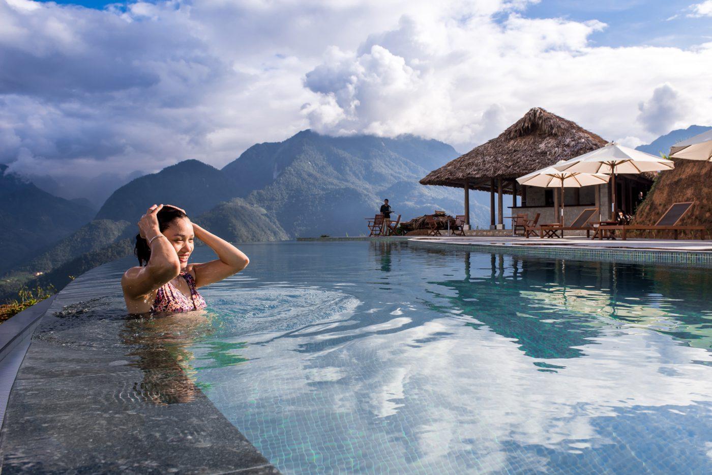 4 bể bơi vô cực ở Việt Nam có view trên cao tuyệt đẹp - Du lịch Việt Nam - Bể bơi ở A La Carte Bể bơi ở Rosaka Bể bơi ở Topas Ecolodge Bể bơi ở Victoria Núi Sam Lodge bể bơi vô cực ở Việt Nam hồ bơi tràn bờ 4 bể bơi vô cực ở Việt Nam có view trên cao tuyệt đẹp - Du lịch Việt Nam - Bể bơi ở A La Carte Bể bơi ở Rosaka Bể bơi ở Topas Ecolodge Bể bơi ở Victoria Núi Sam Lodge bể bơi vô cực ở Việt Nam hồ bơi tràn bờ